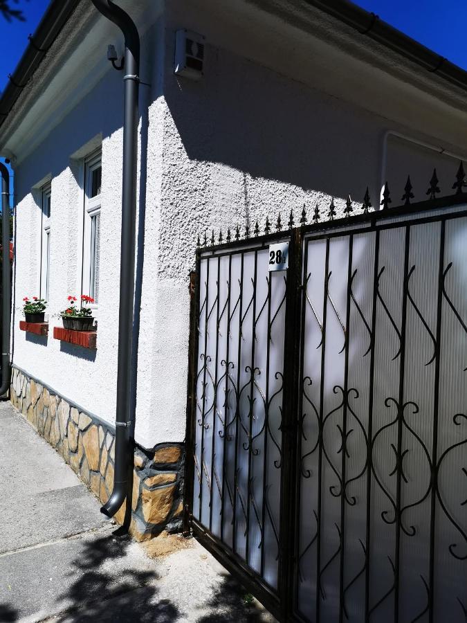 Lehel Apartman Keszthely Zewnętrze zdjęcie