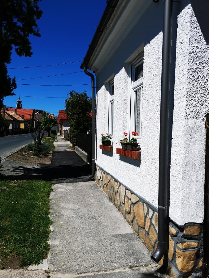 Lehel Apartman Keszthely Zewnętrze zdjęcie